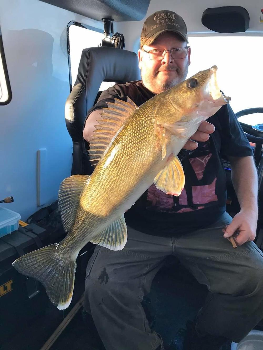 Walleyes Snapping South of Aberdeen Fishing Report. NE South Dakota