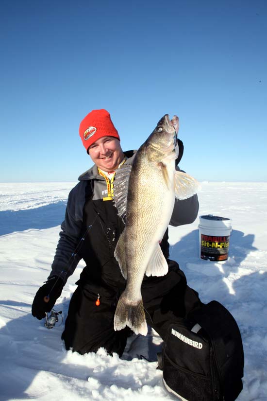 Ice Fishing Walleyes – Explosive Patterns for January Walleyes